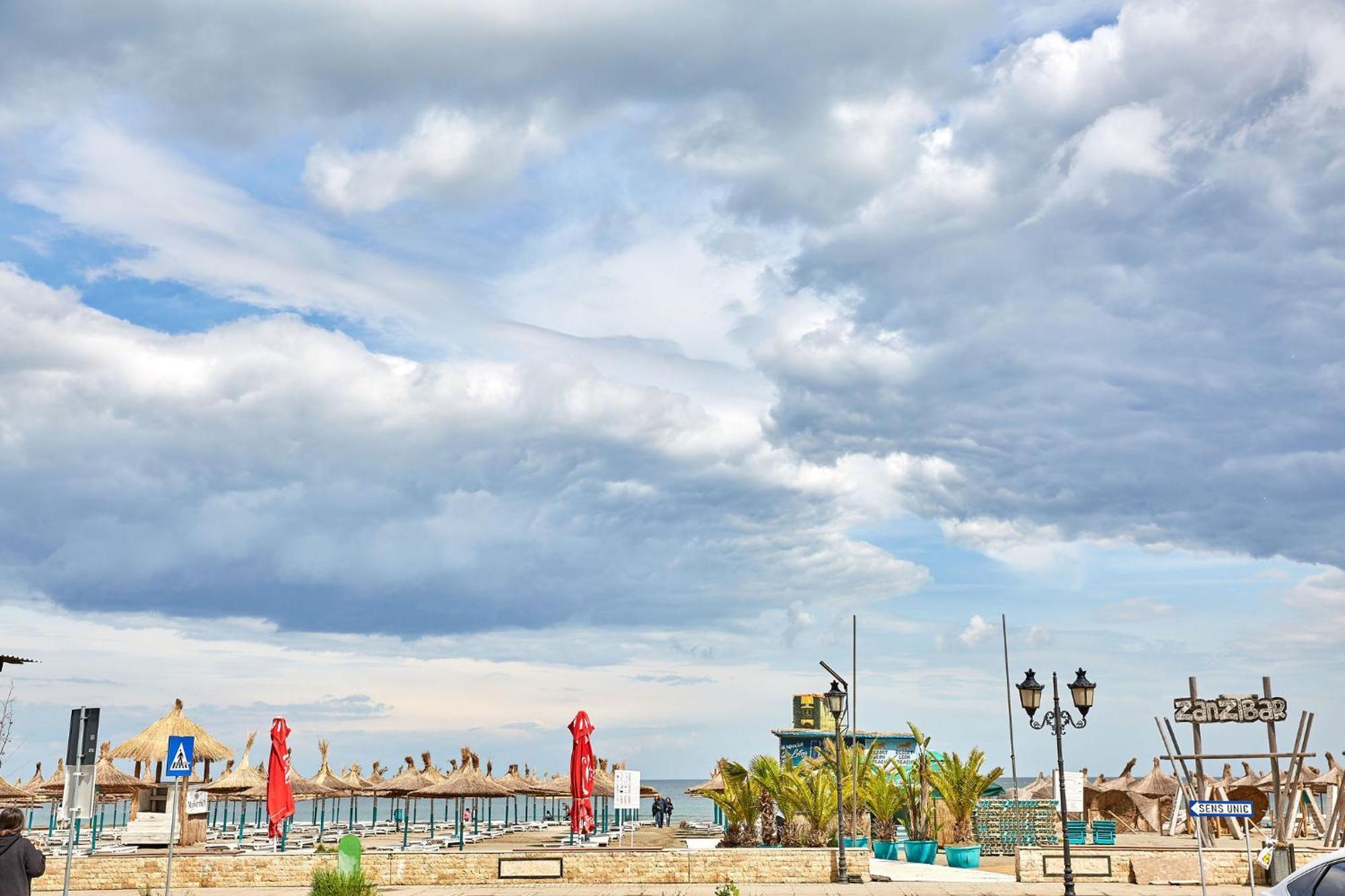 Apartamente By R S Năvodari Esterno foto