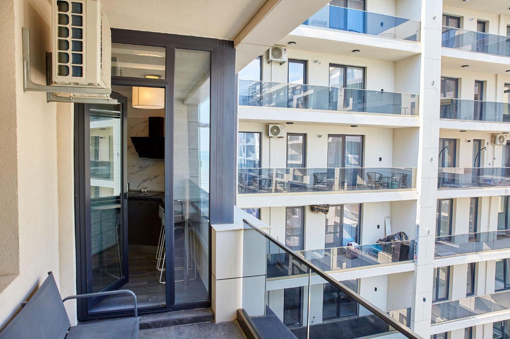 Apartamente By R S Năvodari Esterno foto
