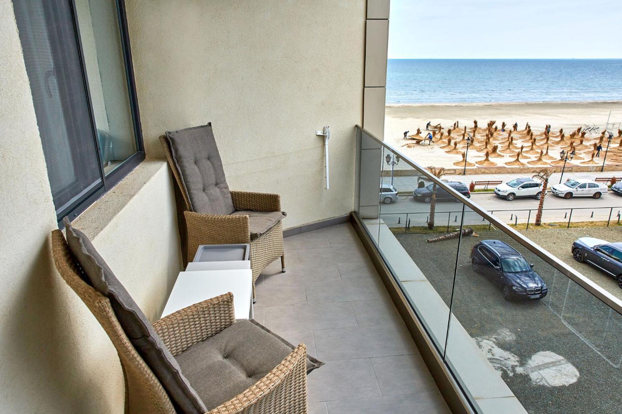 Apartamente By R S Năvodari Esterno foto